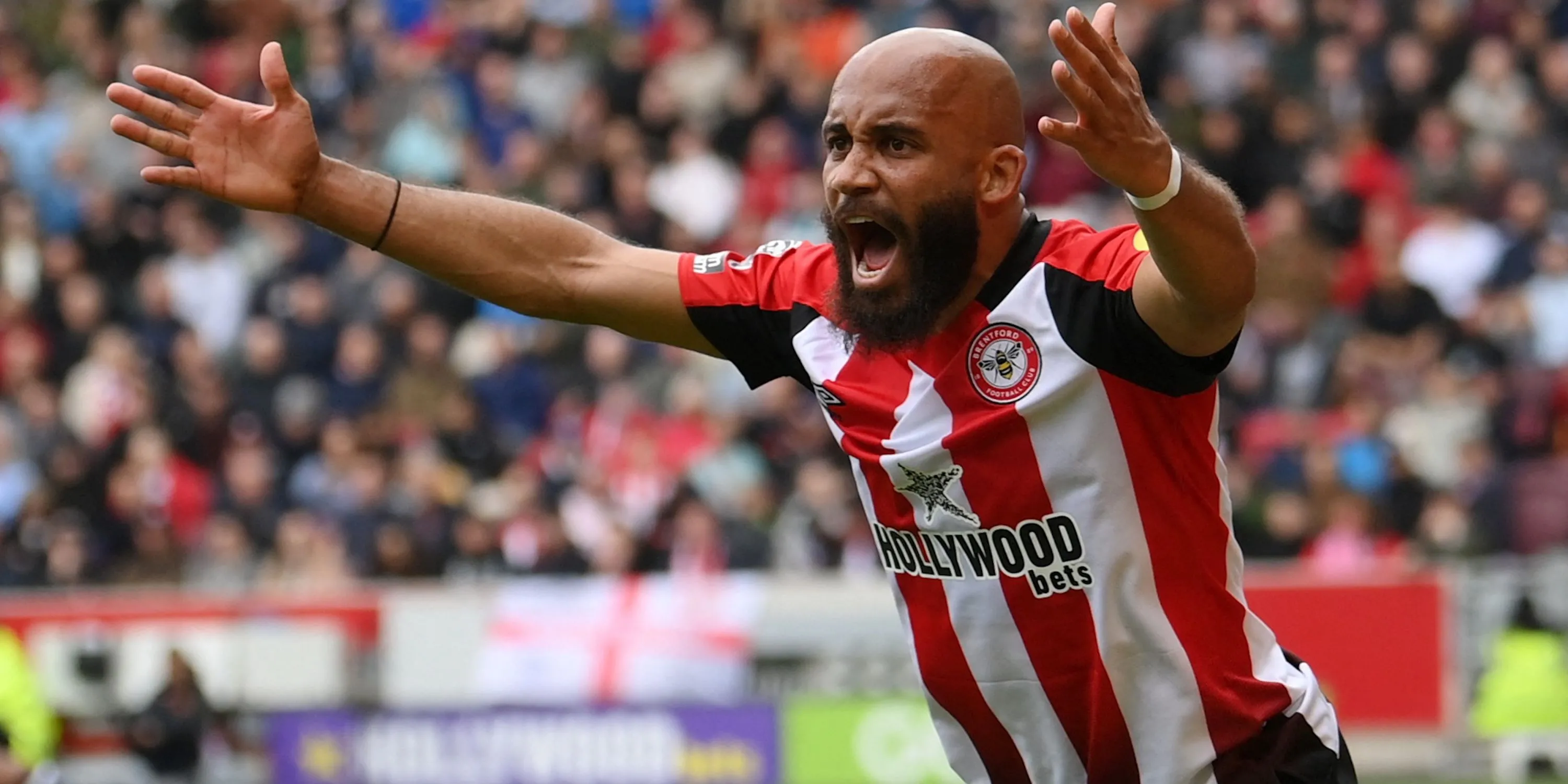 Bryan Mbeumo của Brentford phản ứng trong trận đấu