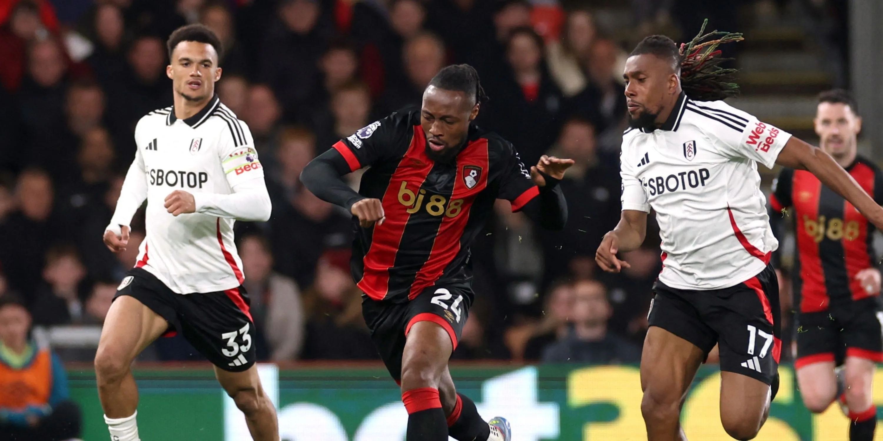 Semenyo thi đấu tại Premier League cho Bournemouth