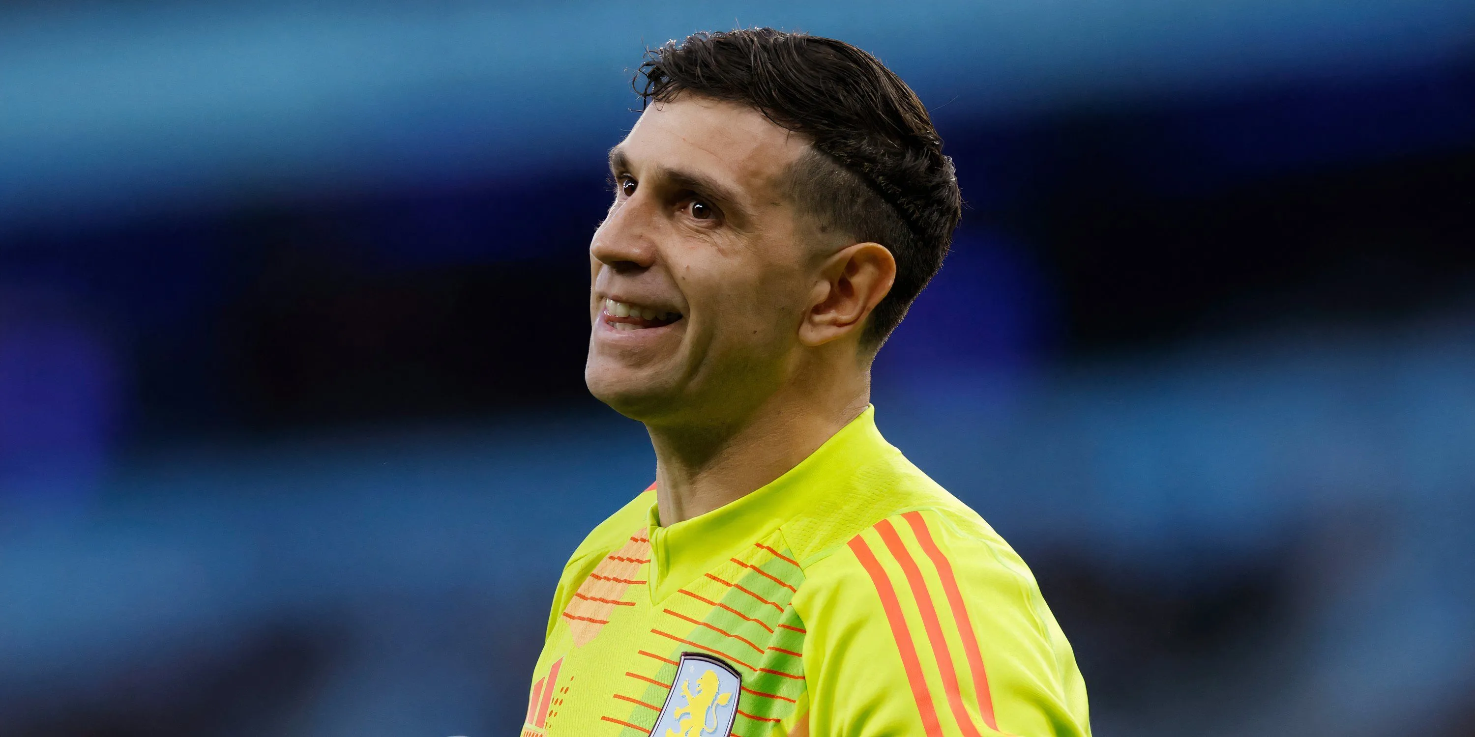 Thủ môn Emiliano Martinez của Aston Villa thi đấu tại Premier League