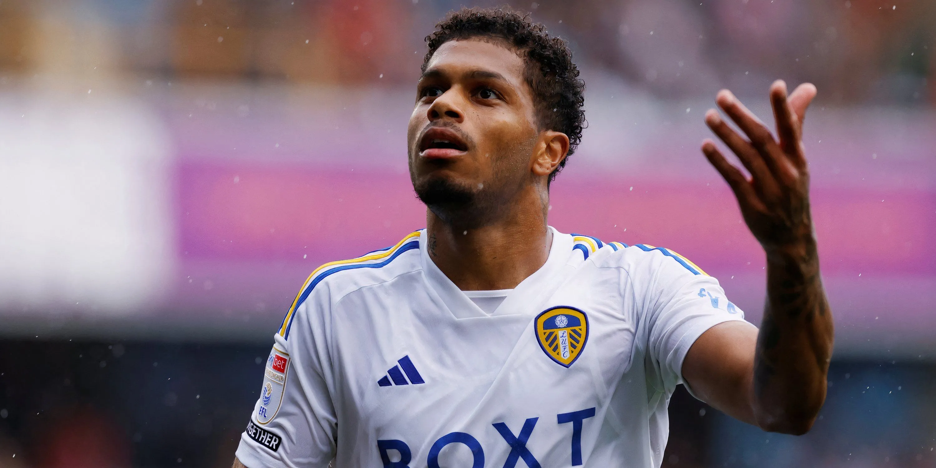 Georginio Rutter, cầu thủ đắt giá của Leeds United, trong bối cảnh câu lạc bộ chuẩn bị mua sắm lớn cho Premier League
