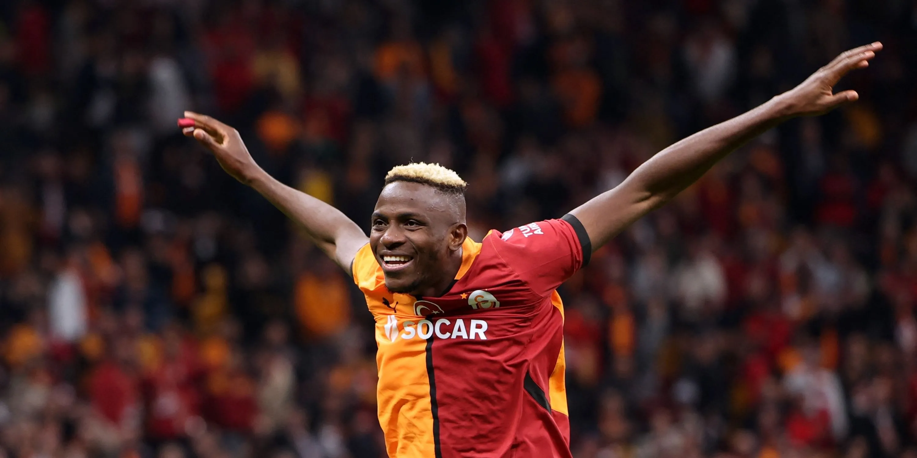 Victor Osimhen ăn mừng bàn thắng trong màu áo Galatasaray