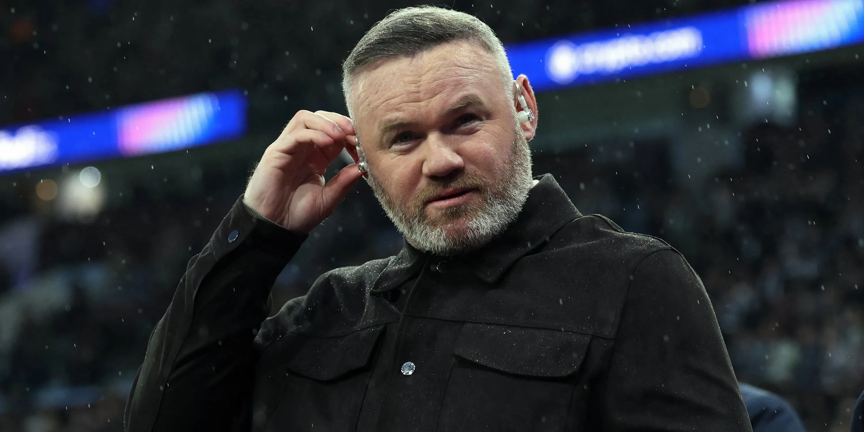 Cựu tiền đạo Manchester United Wayne Rooney trong vai trò chuyên gia bình luận bóng đá