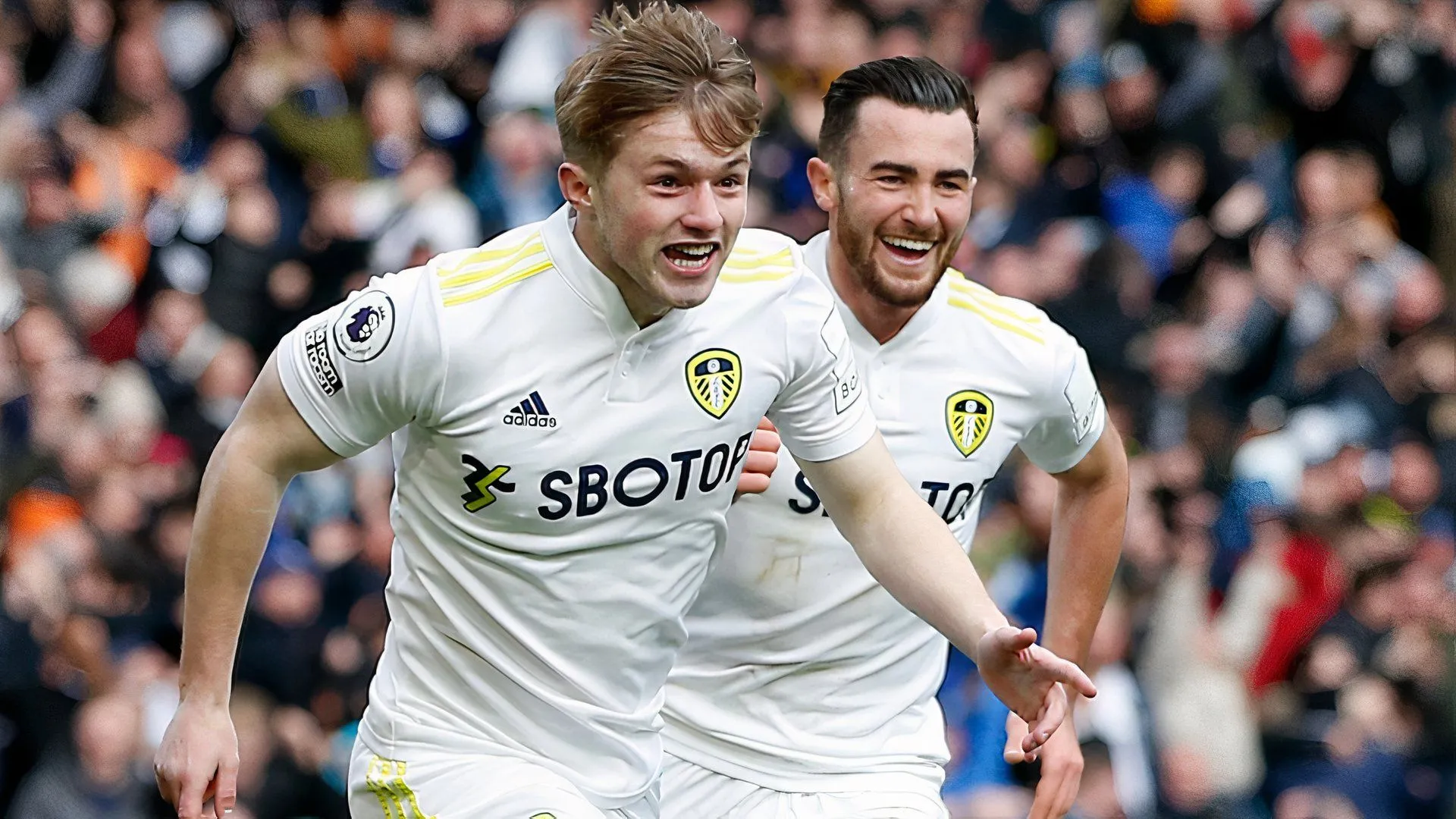 Joe Gelhardt ăn mừng bàn thắng trong màu áo Leeds United, trước khi trở lại Hull City