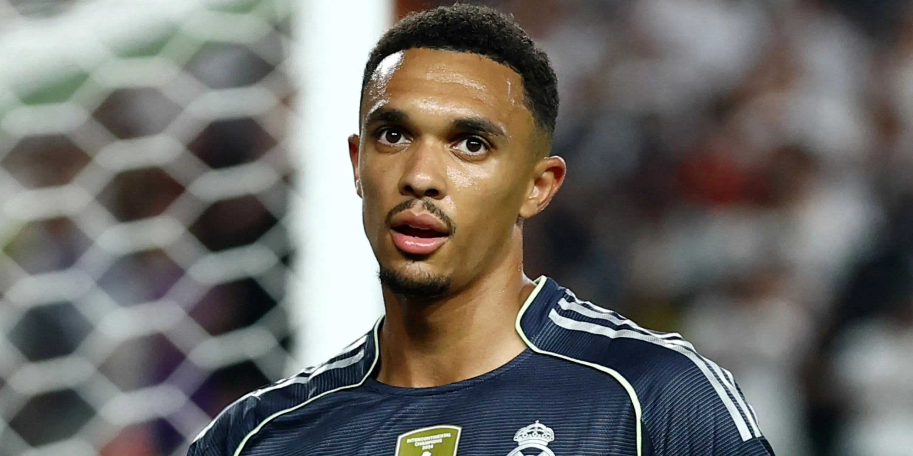 Trent Alexander-Arnold trong tình huống tấn công cho Real Madrid